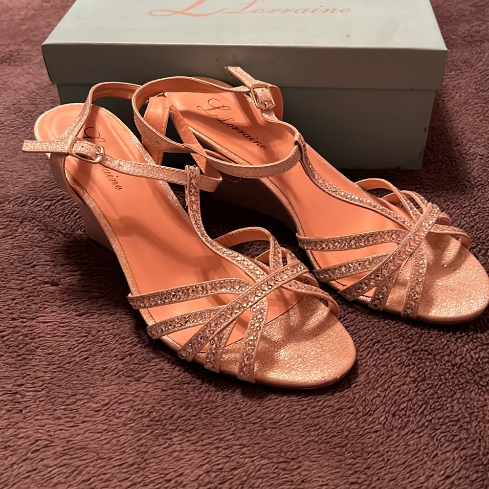 L Lorraine silver glitter heels Size 9M
